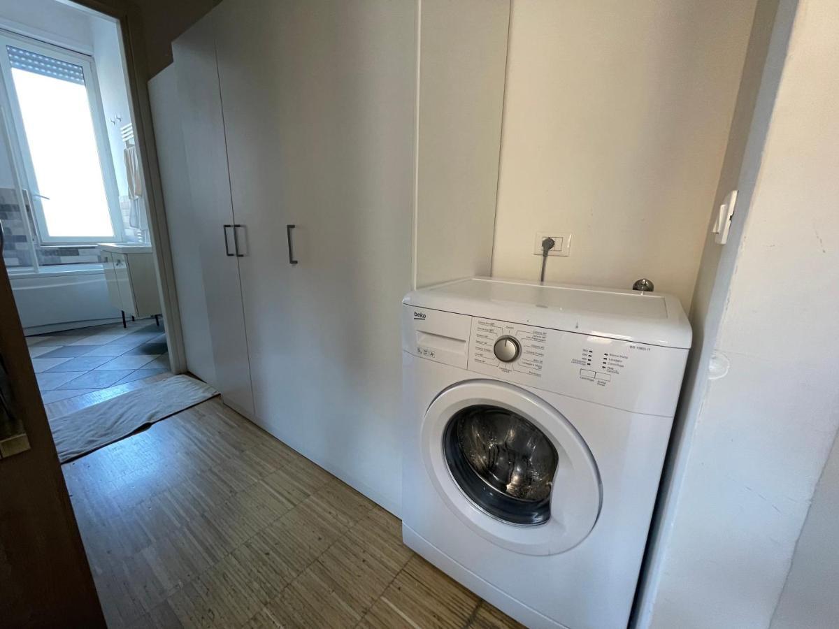 Appartamento Robinie 78 Rome Bagian luar foto